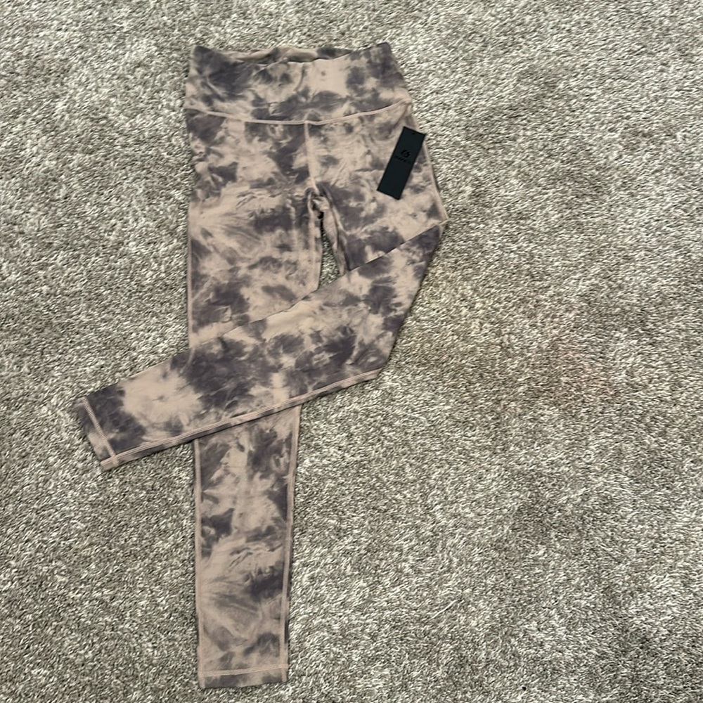 Mono B black and tan leggings